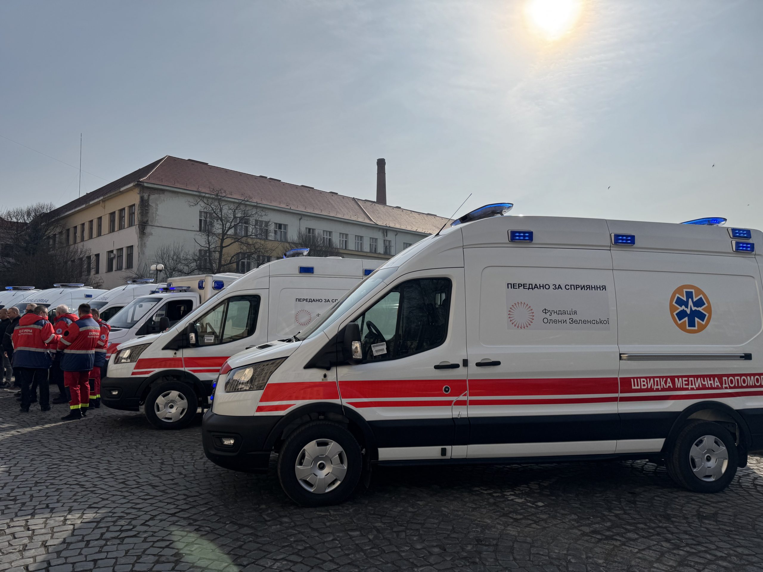Закарпаття отримало сучасні карети швидкої від Саудівської Аравії