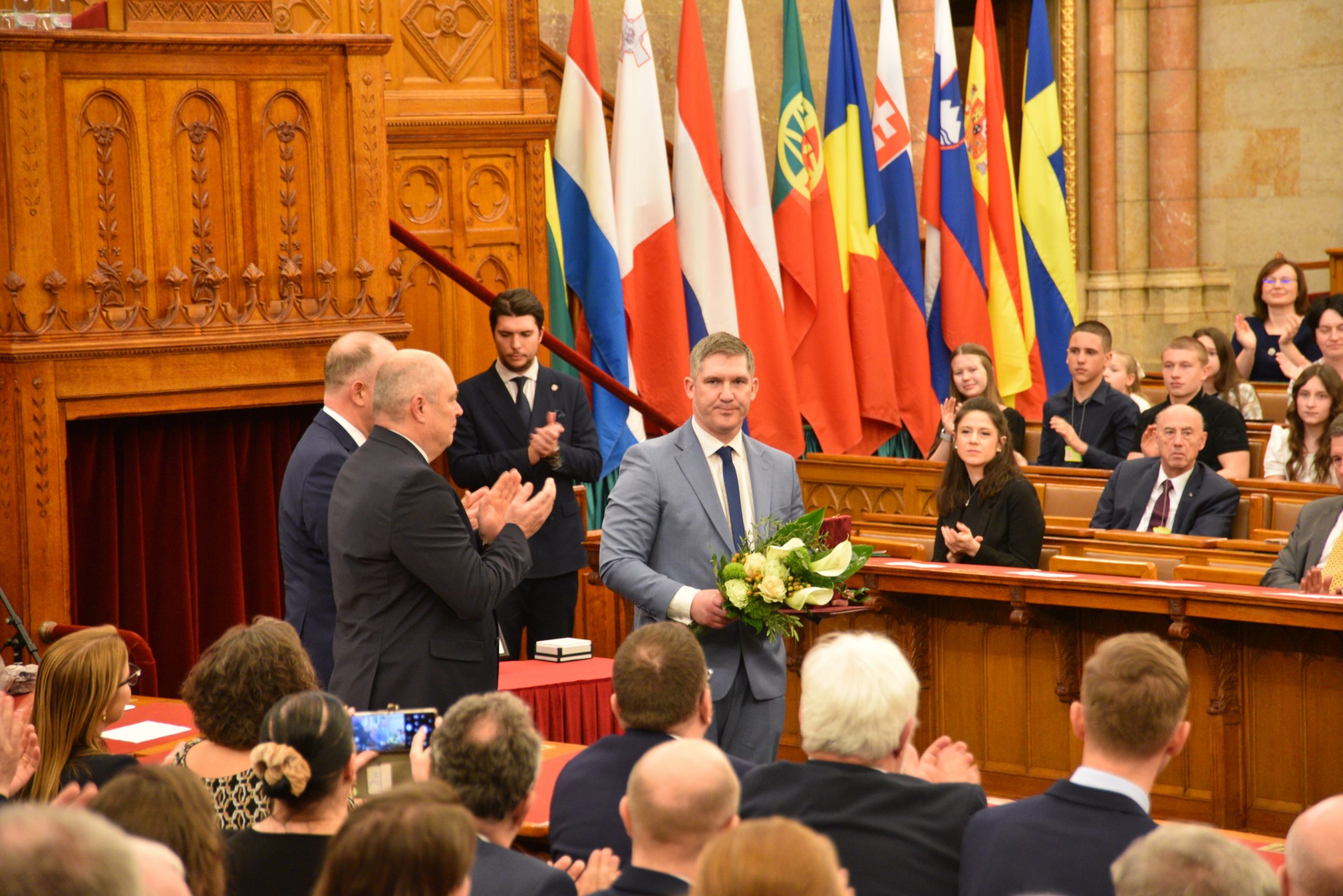 A Rákóczi Szövetség Esterházy-díjjal tüntette ki a Kárpátaljai Magyar Nagycsaládosok Egyesületét