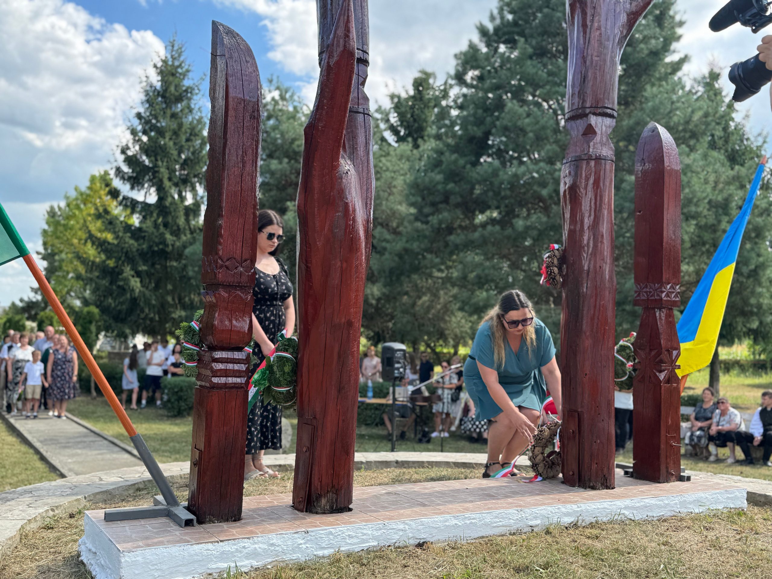 Угорці Закарпаття вшанували пам'ять засновника держави – короля святого Іштвана – у cелі Чома