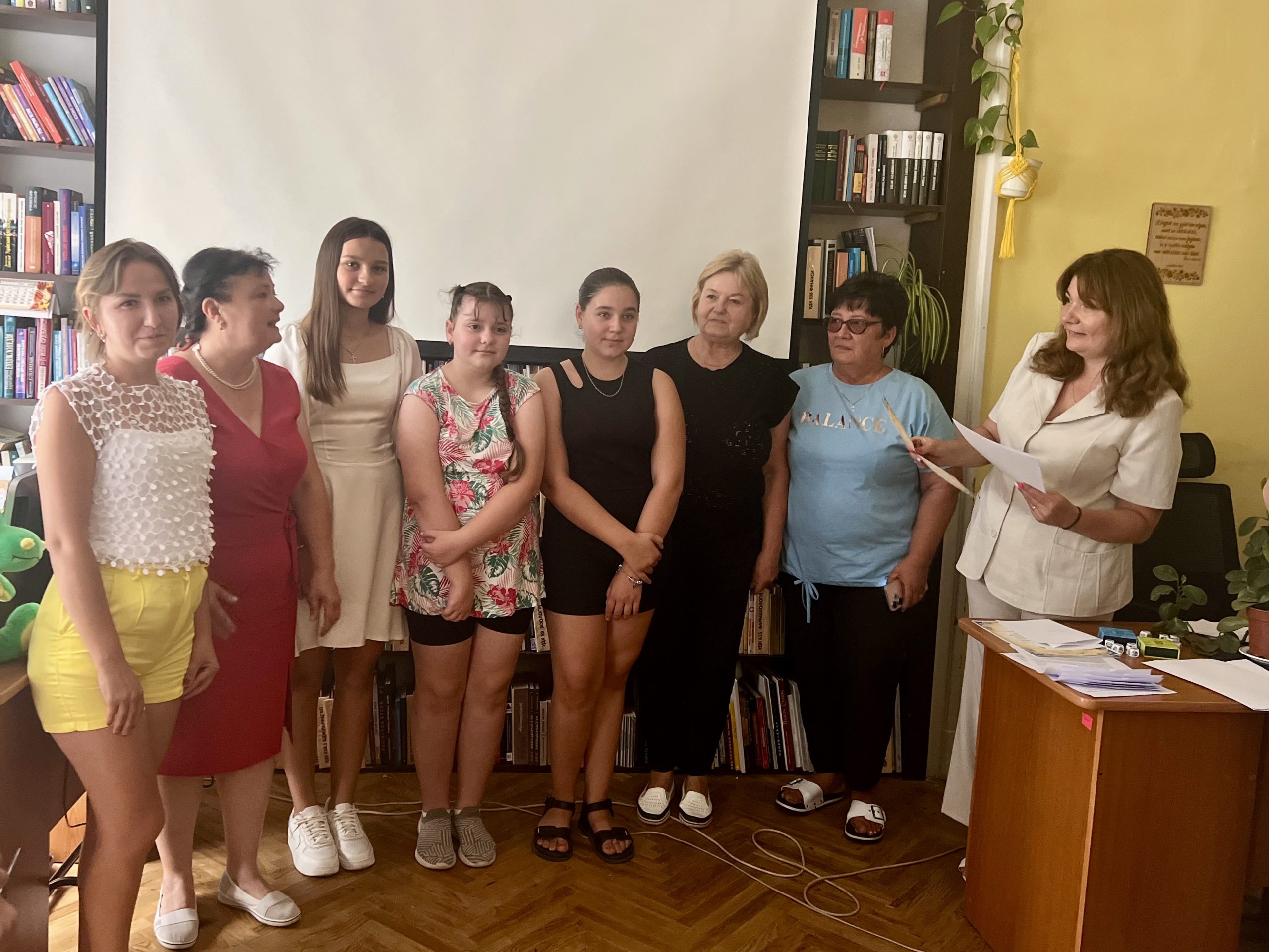 У Центральній бібліотеці м. Берегова нагородили учнів-читачів