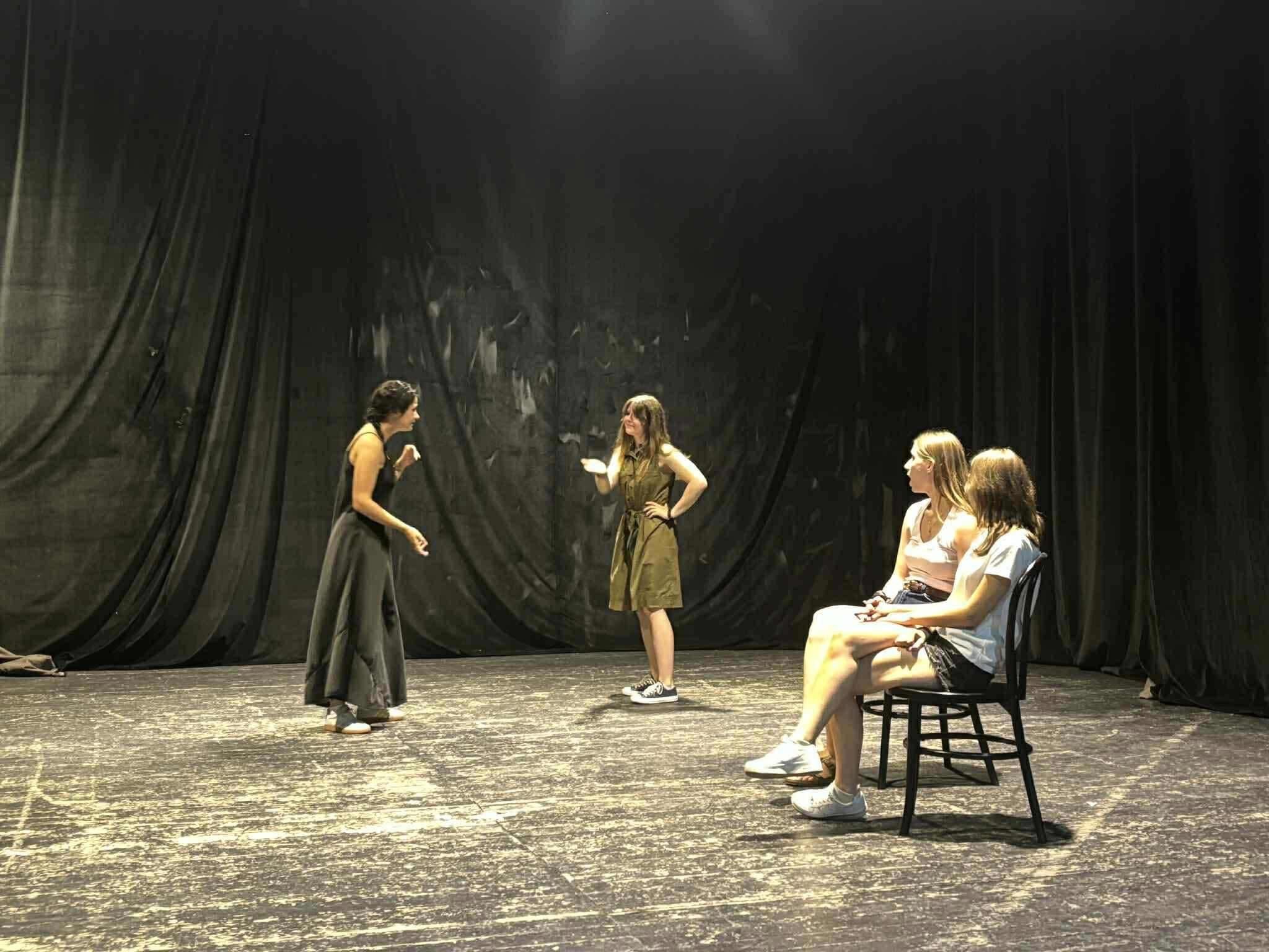 У берегівському театрі відбувся творчий табір молодих кінематографістів