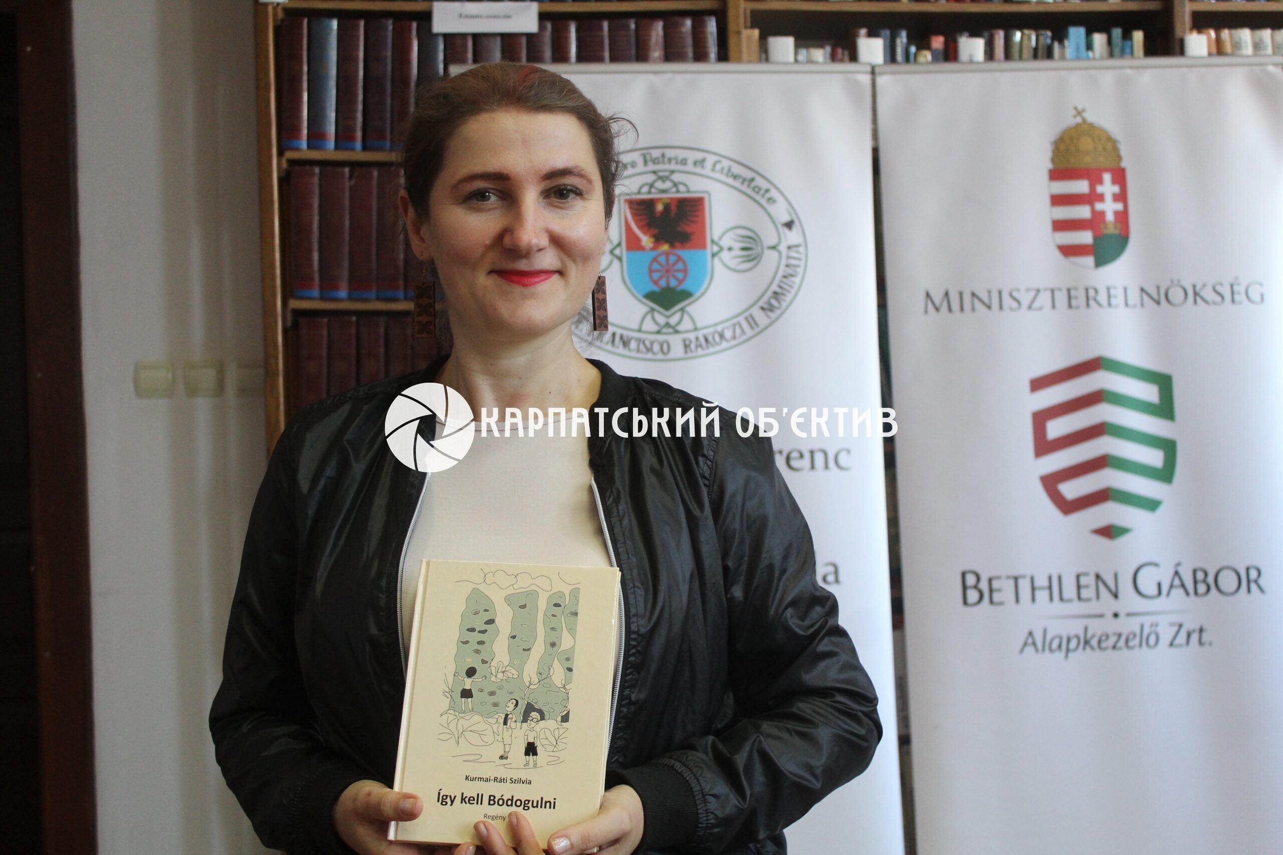 Закарпатська письменниця Сільвія Курмаї-Раті презентувала новий щоденниковий роман