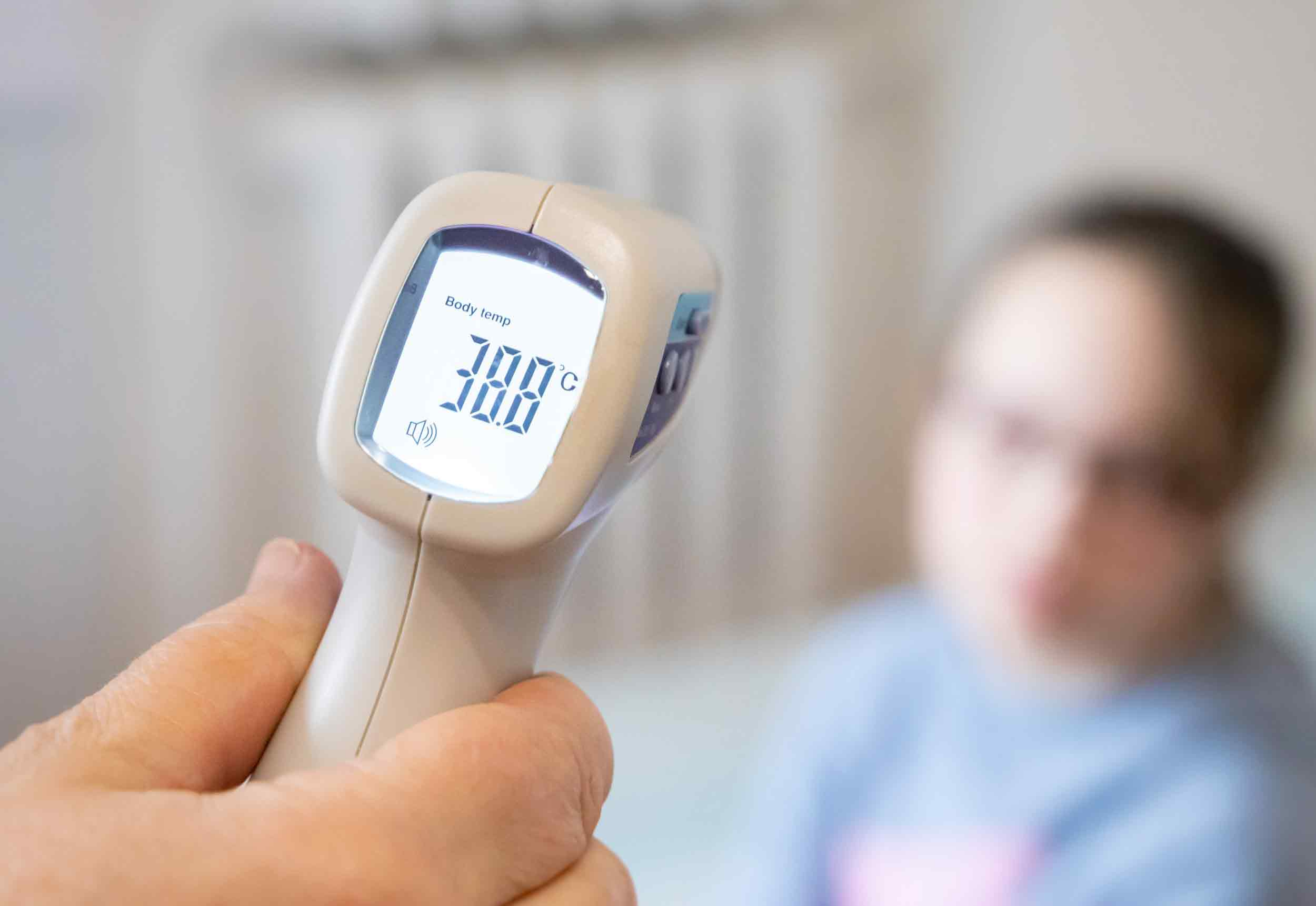 Майже 130 тис. хворих за тиждень: в Україні розпочався епідемічний сезон