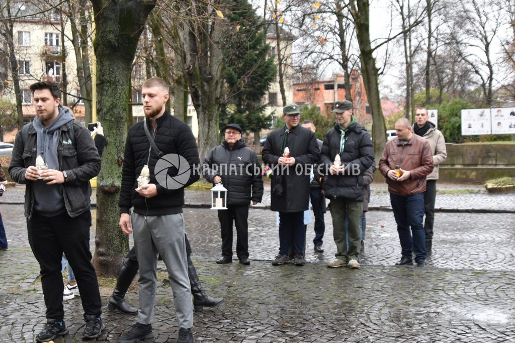В Ужгороді вшанували День Гідності та Свободи