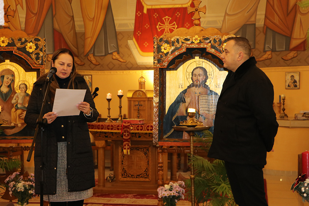 До пошкодженої греко-католицької церкви в Паладь-Комарівцях надійшла допомога з Угорщини