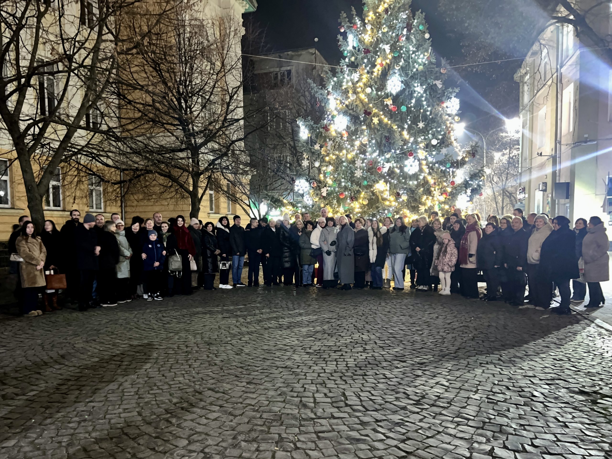 Advent második vasárnapja: sokan gyűltek össze a beregszászi gyertyagyújtáson