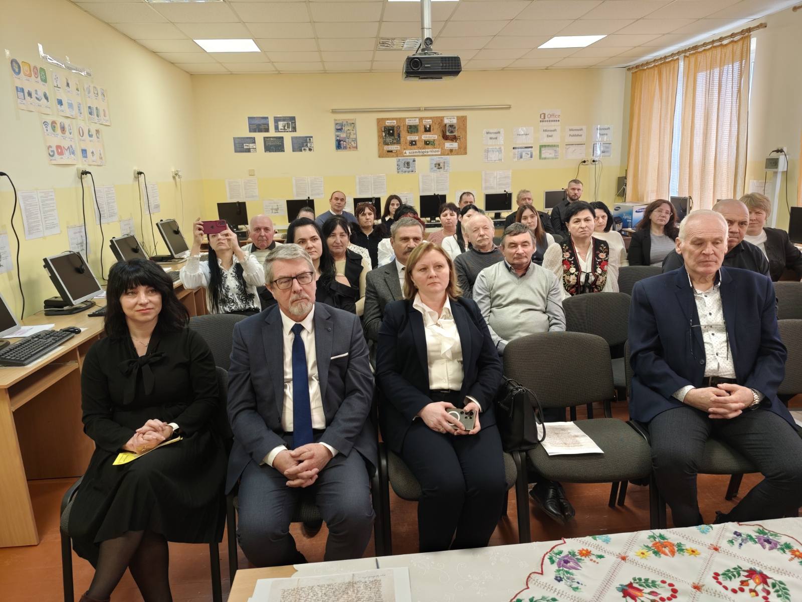 Чомонинська гімназія відзначила 220-річчя