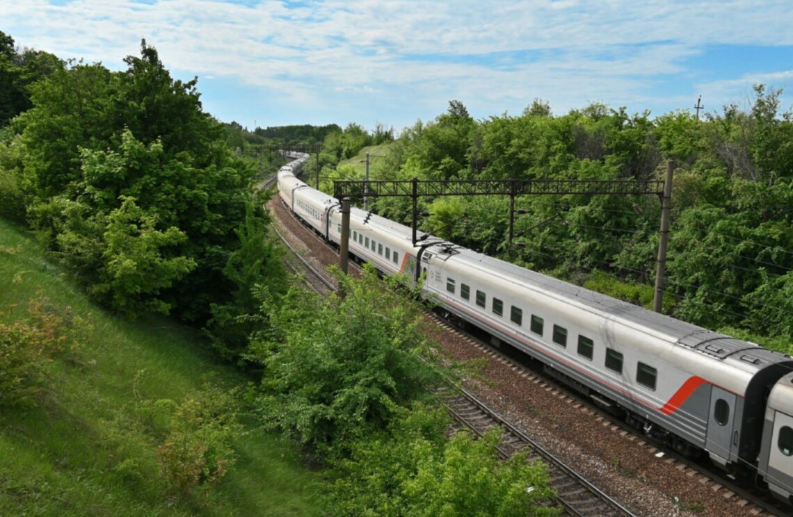 285958